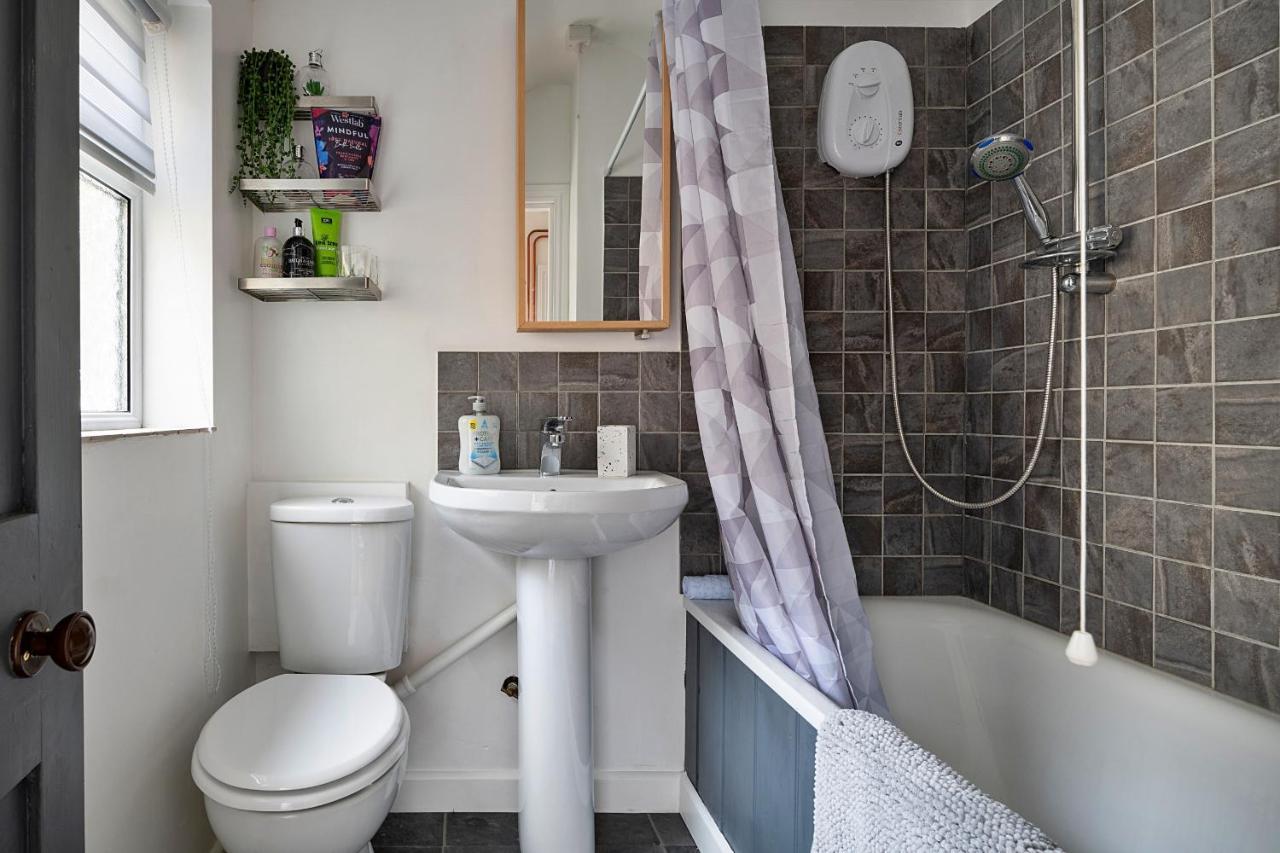 Finest Retreats - Cysgod Y Graig Villa Blaenau Ffestiniog Esterno foto