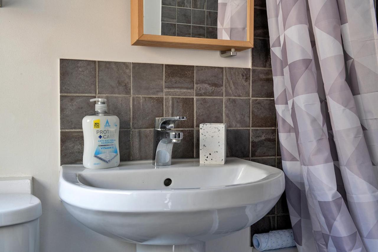 Finest Retreats - Cysgod Y Graig Villa Blaenau Ffestiniog Esterno foto
